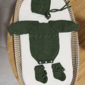 Conjunto bodoques lana verde