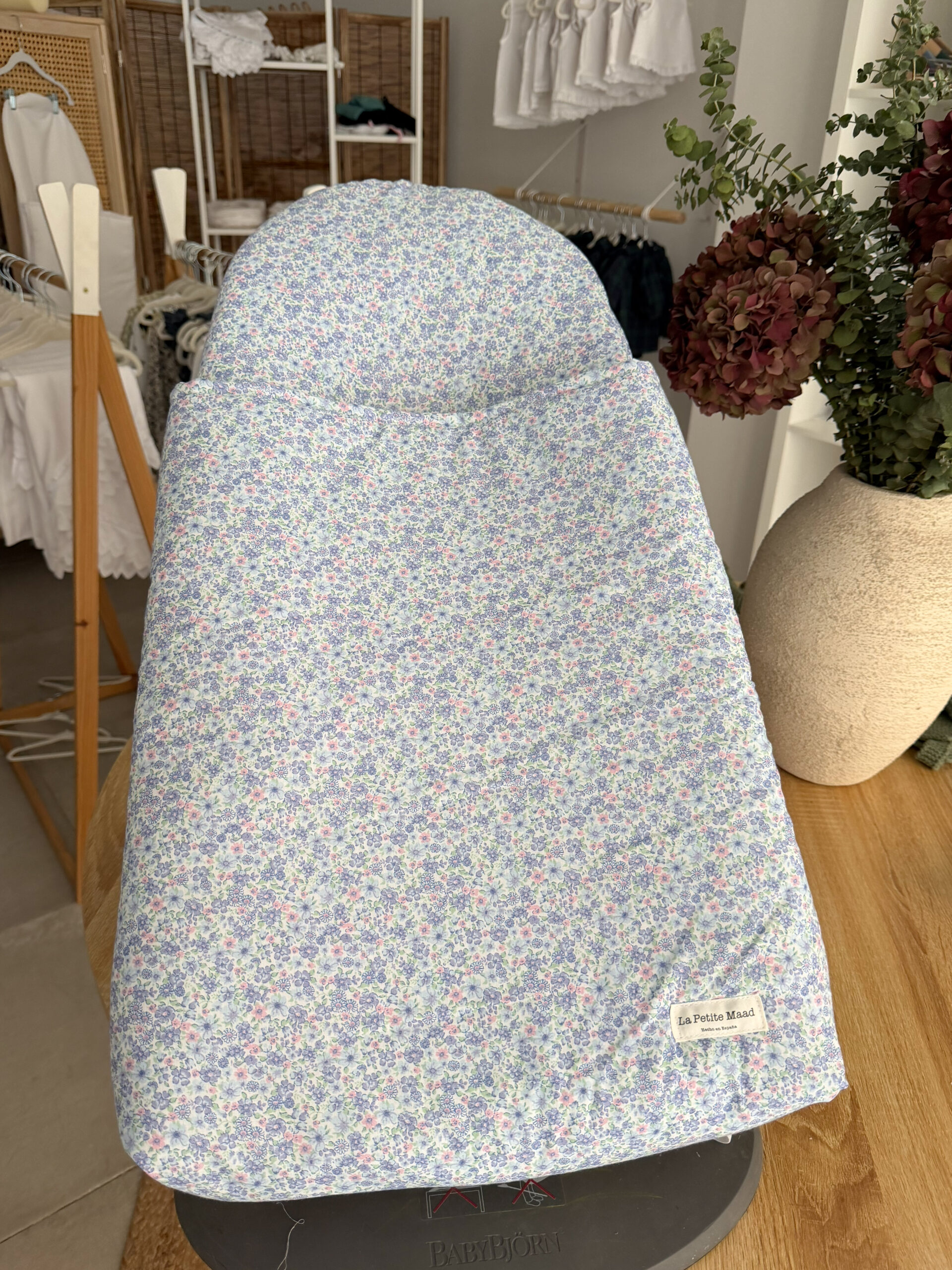 Funda hamaca babybjörn flor azul