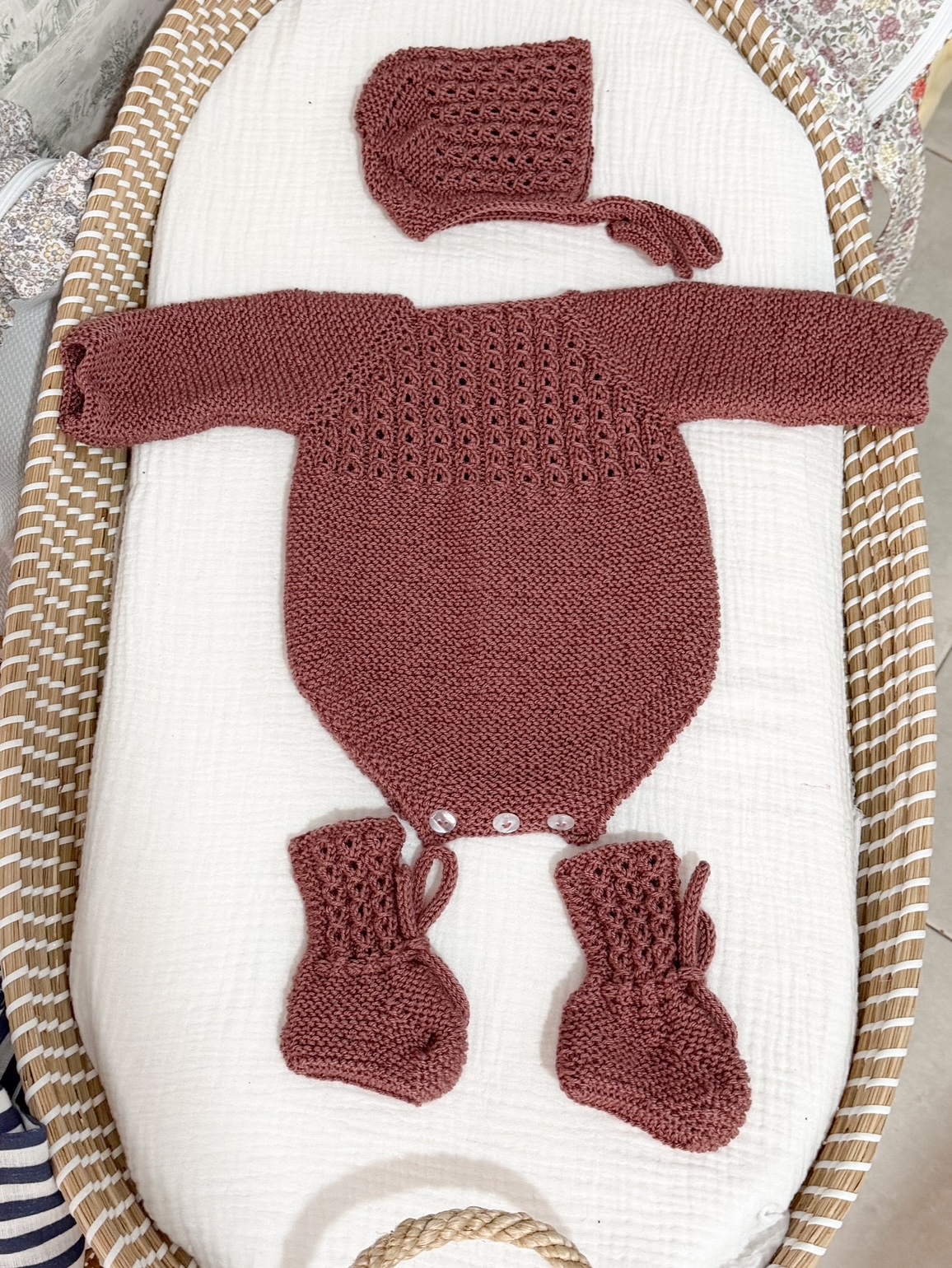 Conjunto ochos empolvado