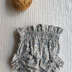 Cubrepañal flor azul pastel