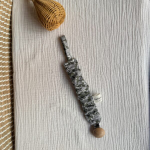 Chupetero flor verde bosque