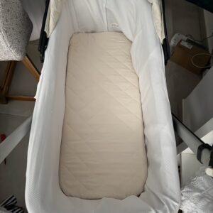 Cubre capazo universal piqué blanco