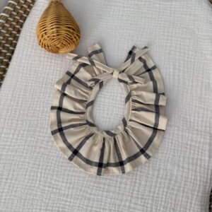 Cuello cuadros