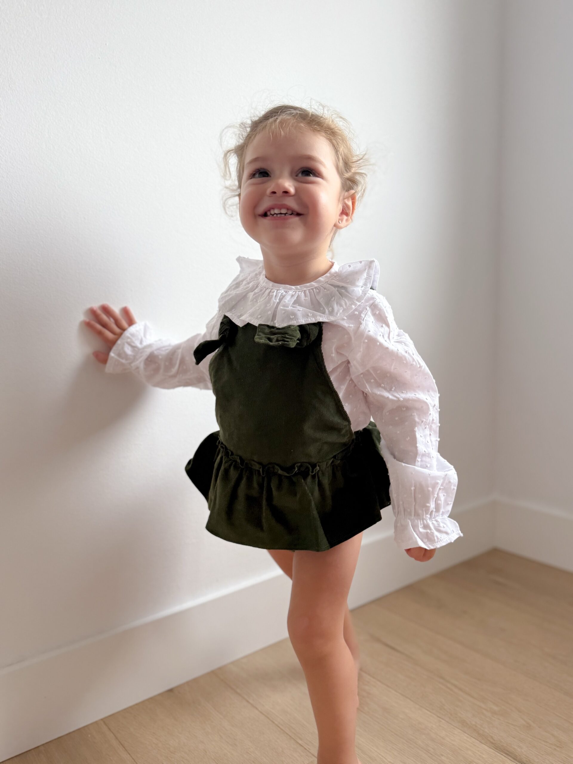 Ranita pana verde bosque