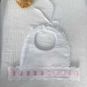 Babero lazo espalda raso rosa bebé