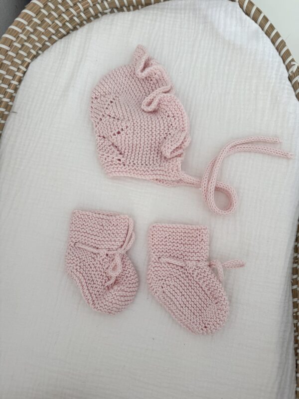 Conjunto capota y patucos rosa algodon