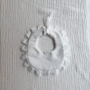 Babero piqué primera puesta