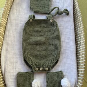 Conjunto pompón verde lana