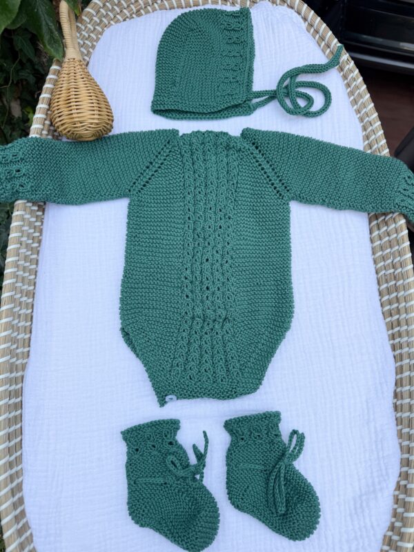 Conjunto verde eucalipto